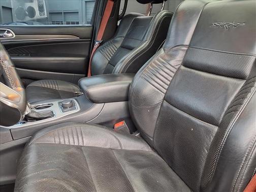 2020 Jeep Grand Cherokee SRT