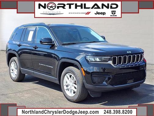 2023 Jeep Grand Cherokee Laredo