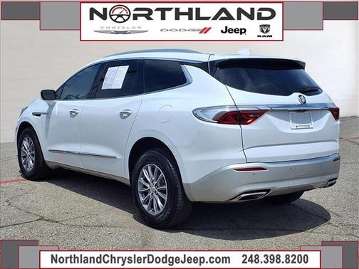 White 2024 Buick Enclave Premium