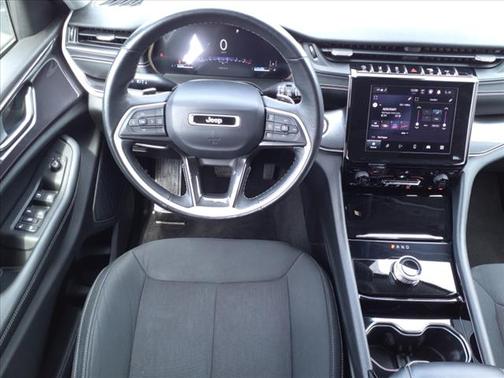 2021 Jeep Grand Cherokee L Laredo