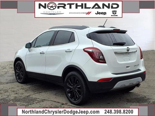 White 2019 Buick Encore Essence