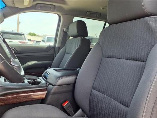 Black 2020 GMC Yukon SLE