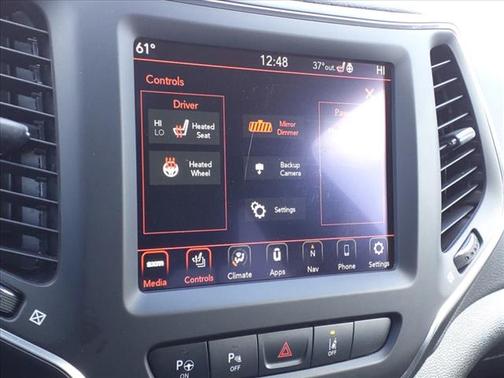 2023 Jeep Cherokee Altitude Lux