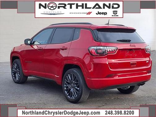 2022 Jeep Compass (RED) Edition