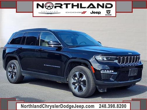 Black 2024 Jeep Grand Cherokee 4xe Base