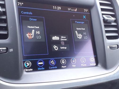 2022 Chrysler 300 Touring L