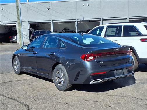 2023 Kia K5 LXS
