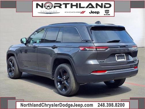 Gray 2026 Jeep Grand Cherokee Limited