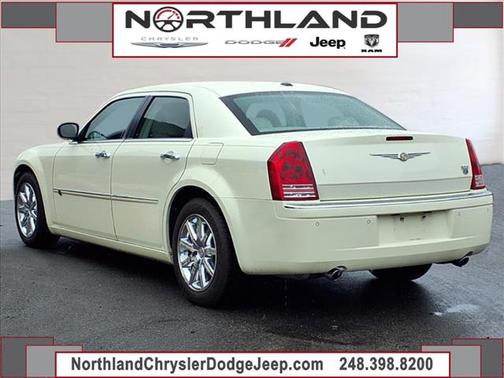 2010 Chrysler 300C Hemi