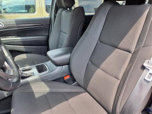 2022 Jeep Grand Cherokee WK Laredo