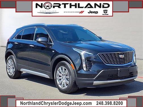 2023 Cadillac XT4 Premium Luxury
