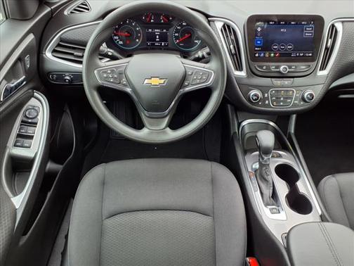 2025 Chevrolet Malibu LT
