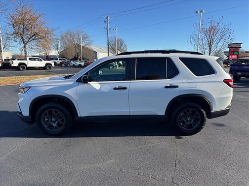 2025 Honda Pilot TrailSport