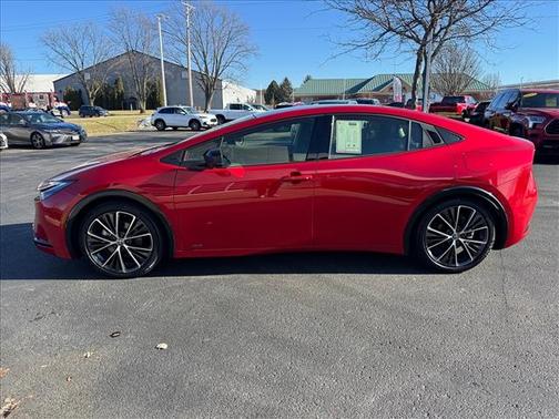 2024 Toyota Prius XLE