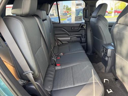 Everest 2026 Toyota 4Runner TRD Off Road Premium