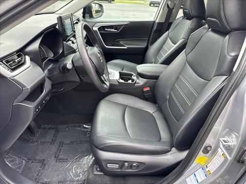 2021 Toyota RAV4 Hybrid XLE Premium