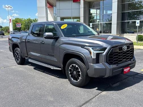 2022 Toyota Tundra SR5