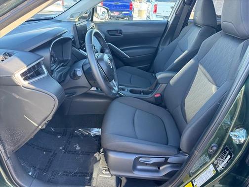 2025 Toyota Corolla Cross LE