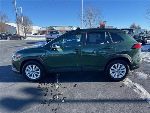 2025 Toyota Corolla Cross LE