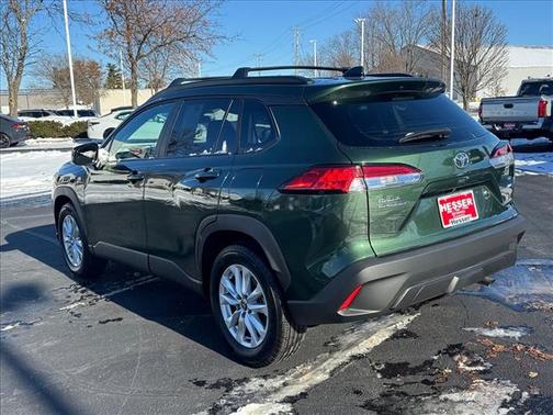 2025 Toyota Corolla Cross LE