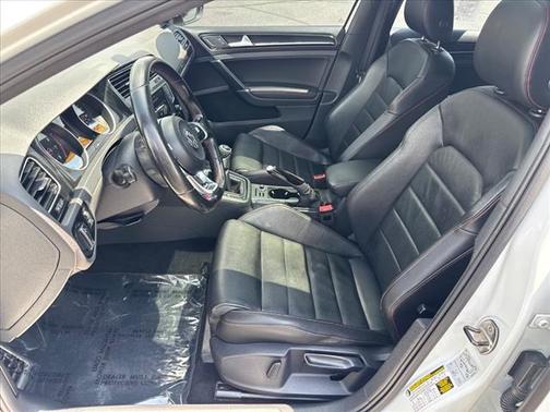 2017 Volkswagen Golf GTI 2.0T Autobahn 4-Door