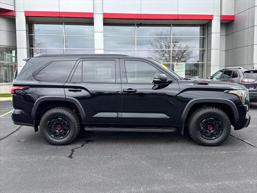 2023 Toyota Sequoia Base