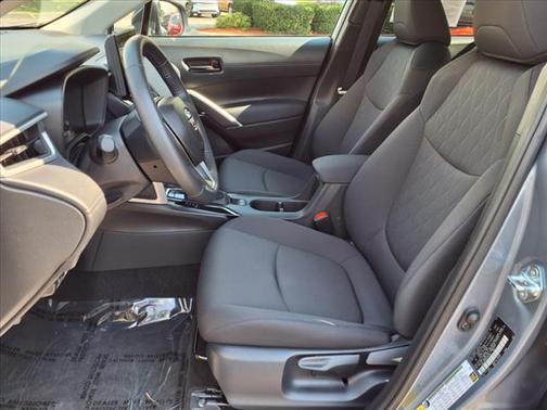2025 Toyota Corolla Cross LE