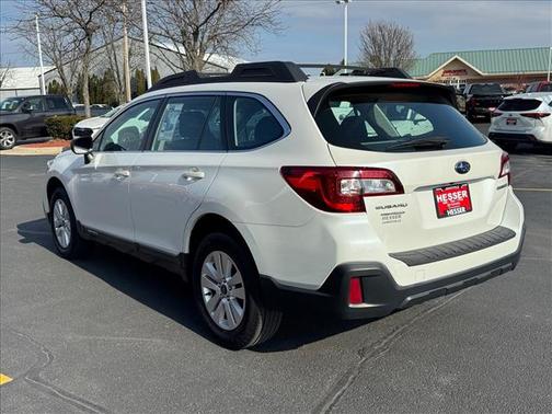 2019 Subaru Outback 2.5i