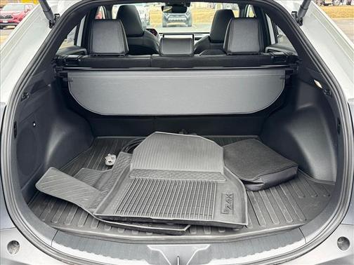 2025 Toyota bZ4X Limited