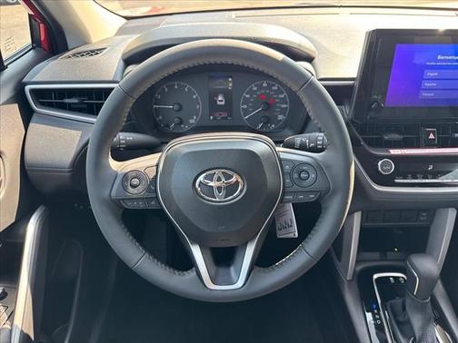 2025 Toyota Corolla Cross LE