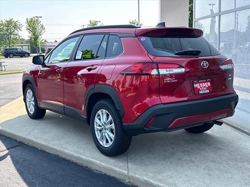 2025 Toyota Corolla Cross LE