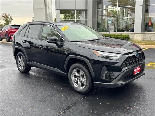 2022 Toyota RAV4 Hybrid XLE