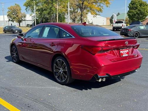 2019 Toyota Avalon Touring
