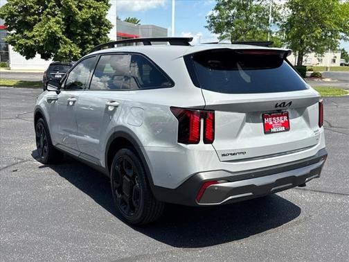2025 Kia Sorento SX