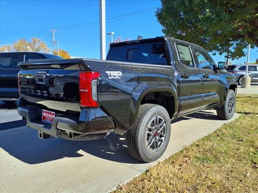 2025 Toyota Tacoma TRD Sport