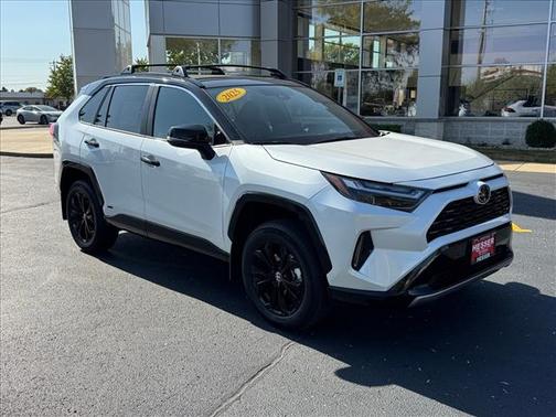 2025 Toyota RAV4 Hybrid SE
