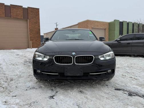 2017 BMW 330e iPerformance