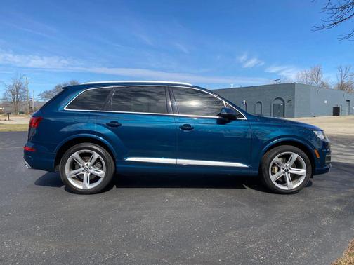 2019 Audi Q7 55 Prestige