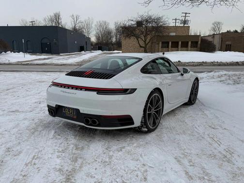 2020 Porsche 911 Carrera 4S