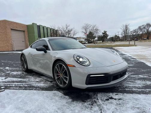 2020 Porsche 911 Carrera 4S