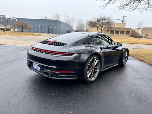 2020 Porsche 911 Carrera 4S