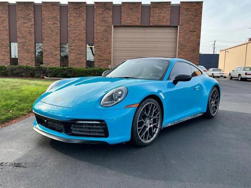 2021 Porsche 911 Carrera