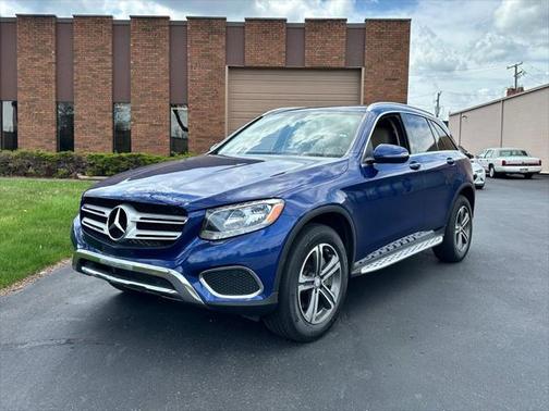 2017 Mercedes-Benz GLC 300 Base