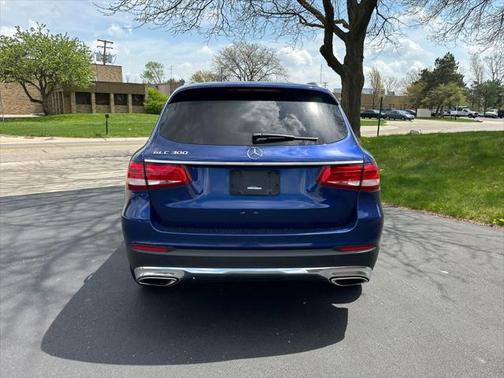 2017 Mercedes-Benz GLC 300 Base