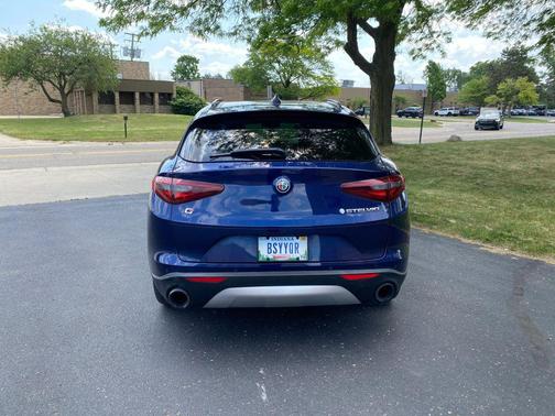 Montecarlo Blue Metallic 2019 Alfa Romeo Stelvio Sport