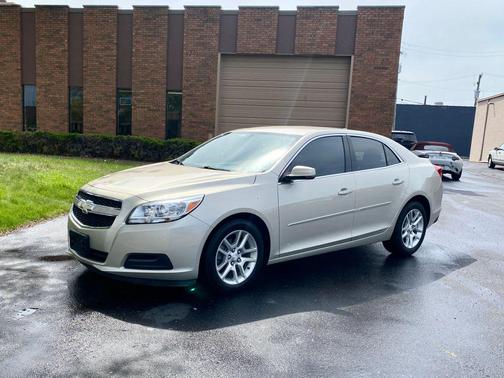 Silver 2013 Chevrolet Malibu 1LT