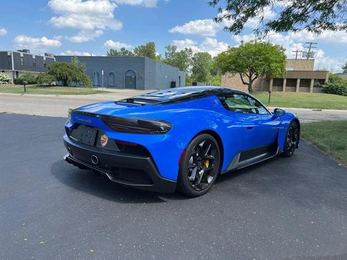 2022 Maserati MC20 Coupe 2D