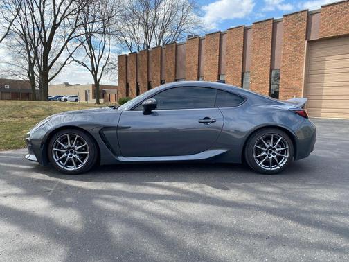 2023 Toyota GR86 Premium