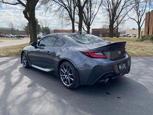 2023 Toyota GR86 Premium