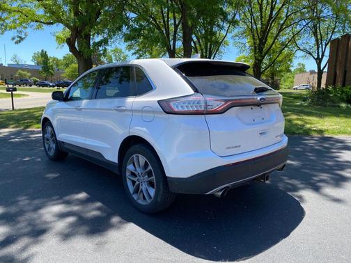 White Platinum Metallic Tri-Coat 2018 Ford Edge Titanium